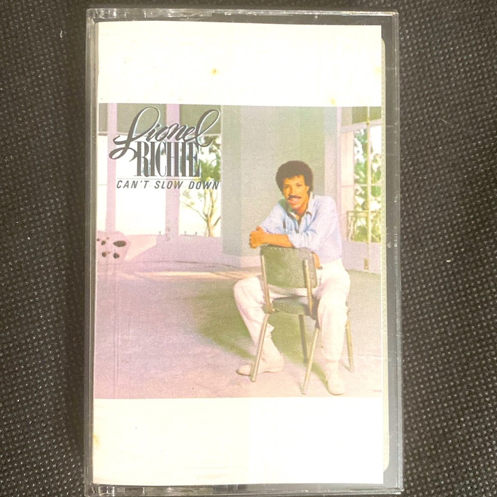 Vintage classic 83’s cassette tape-Lionel Richie
Can't Slow Down